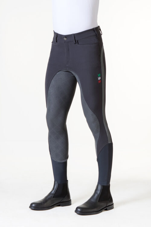 Pantalone da equitazione uomo Master PG di Accademia Italiana con bande a contrasto, grip in silicone e fondo gamba elasticizzato.