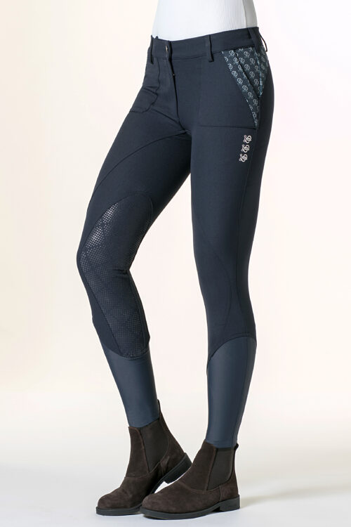 Il Pantalone tecnico Equitazione Donna Pocket Mirai Limited Grip è progettato per offrirti massima aderenza, libertà nei movimenti e uno stile raffinato in ogni situazione.